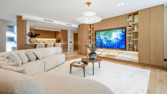 Пентхаус на продажу в Los Monteros, Восточная Марбелья