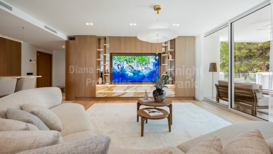 Пентхаус на продажу в Los Monteros, Восточная Марбелья