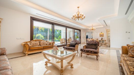 Вилла на продажу в Casasola, Восточная Эстепона