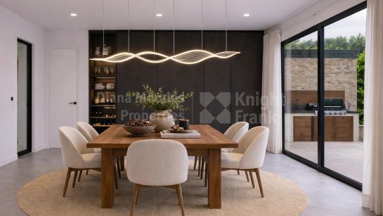Villa for sale in Huerta Belón, Marbella City