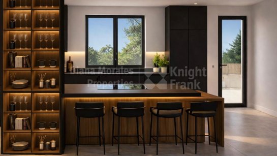 Villa for sale in Huerta Belón, Marbella City