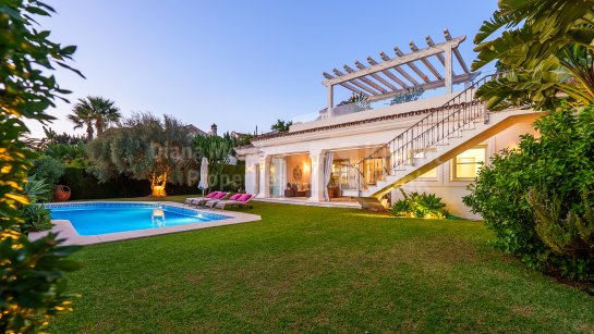 Villa zum Verkauf in Sierra Blanca, Marbella Goldene Meile