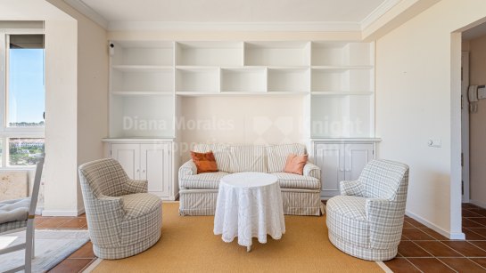 Apartamento en venta en Torres de Aloha, Nueva Andalucia