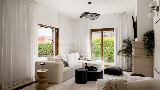 Villa en venta en Rocio de Nagüeles, Marbella Milla de Oro