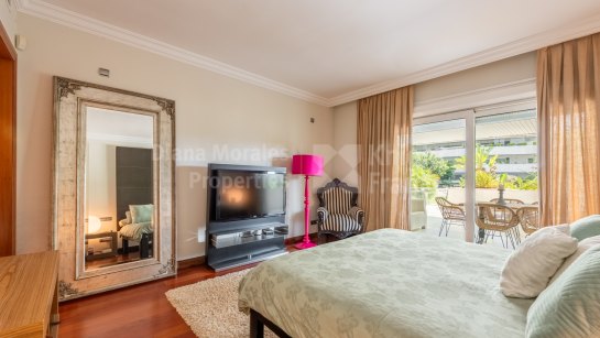 Ground Floor Apartment for sale in El Embrujo Banús, Puerto Banus