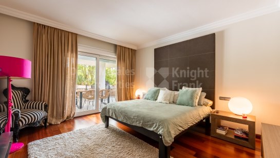 Ground Floor Apartment for sale in El Embrujo Banús, Puerto Banus