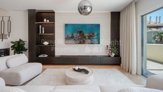 Zweistöckiges Penthouse zum Verkauf in Aloha Hill Club, Nueva Andalucia
