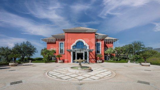 Villa for sale in La Zagaleta, Benahavis