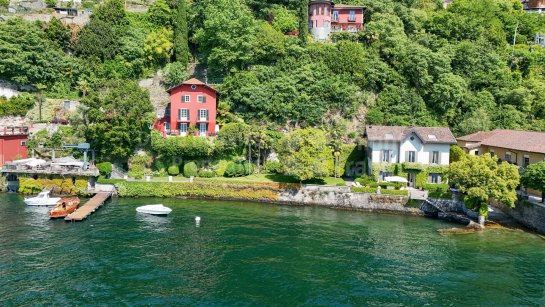 Villa en venta en Pognana Lario