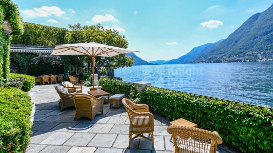 Villa en venta en Pognana Lario
