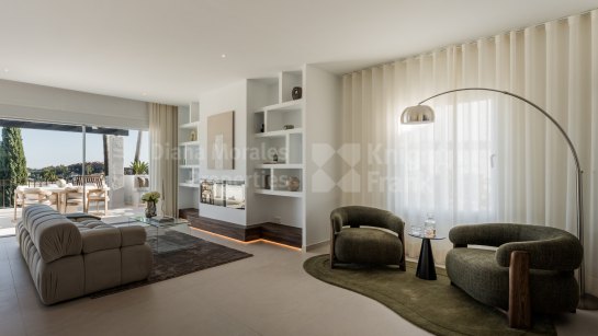 Duplex Penthouse for sale in La Quinta Village, Nueva Andalucia