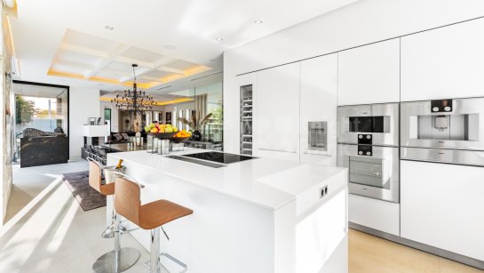 Вилла на продажу в Casablanca, Золотая Миля