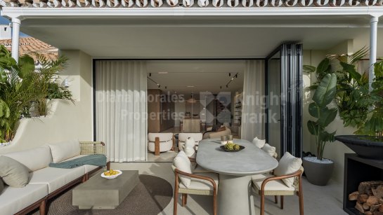 Таунхаус на продажу в Altos de Aloha, Новая Андалусия