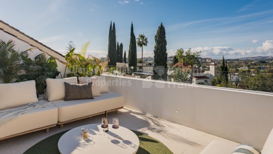 Таунхаус на продажу в Altos de Aloha, Новая Андалусия