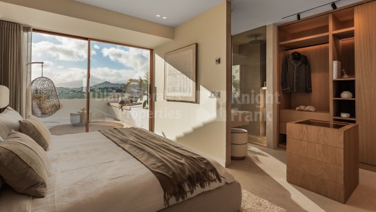 Town House for sale in Altos de Aloha, Nueva Andalucia