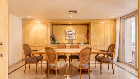 Villa à louer à Altos Reales, Marbella Golden Mile