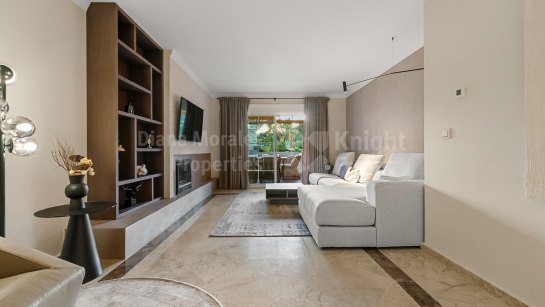 Apartamento Planta Baja en venta en Balcones de Puente Romano, Marbella Milla de Oro