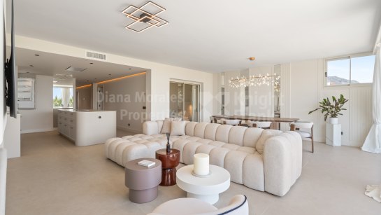 Apartamento en venta en Les Belvederes, Nueva Andalucia