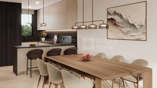 Town House for sale in Elviria, Marbella East