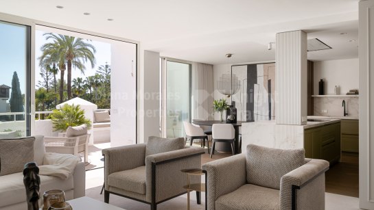 Duplex Penthouse for sale in Alhambra del Mar, Marbella Golden Mile