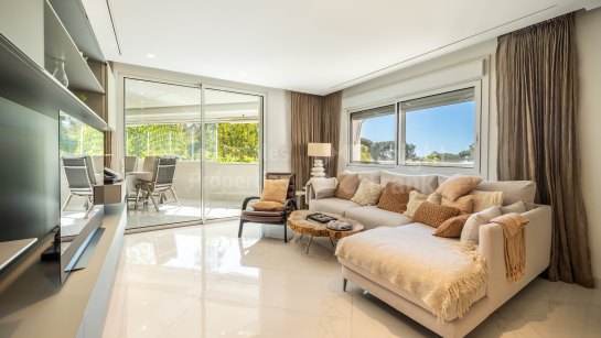 Апартамент на продажу в Jardín del Mediterráneo, Золотая Миля