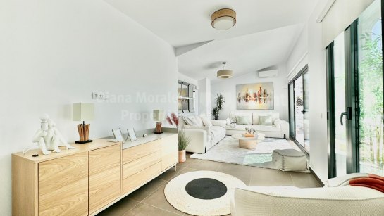 Apartment for sale in Puerto Banus, Marbella