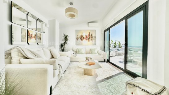 Apartment for sale in Puerto Banus, Marbella