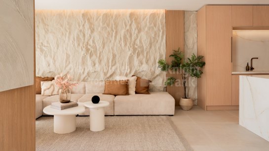 Town House for sale in Azalea Beach, Puerto Banus