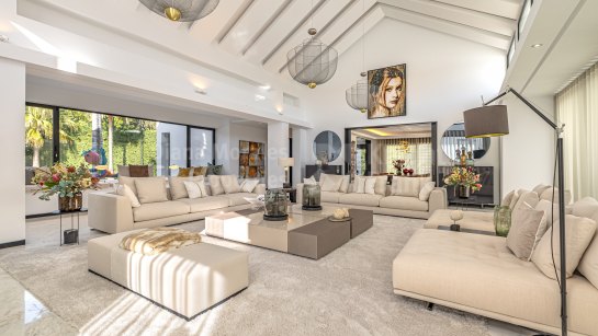 Villa en venta en Guadalmina Baja, San Pedro de Alcantara