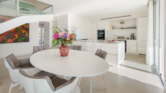 Atico Duplex en venta en Monte Paraiso, Marbella Milla de Oro