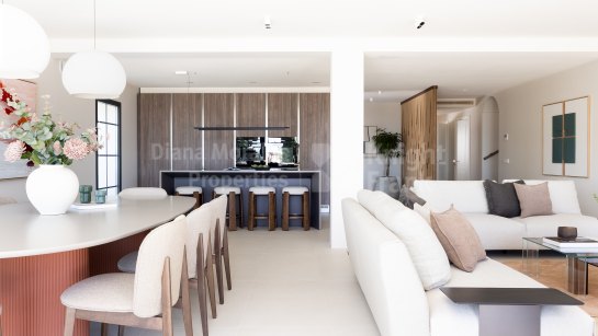 Villa en venta en Paraiso Alto, Benahavis