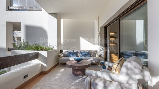 Apartamento en venta en Bahía del Velerín, Estepona Este