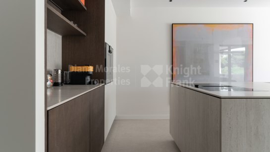 Zweistöckiges Penthouse zum Verkauf in Jardines de las Fuentes, Puerto Banus