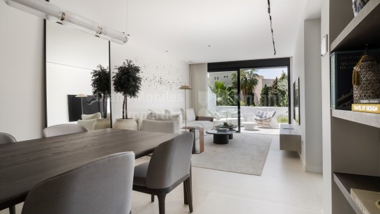 Zweistöckiges Penthouse zum Verkauf in Jardines de las Fuentes, Puerto Banus