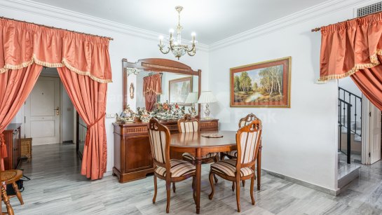 Duplex Penthouse for sale in Guadalmina Baja, San Pedro de Alcantara