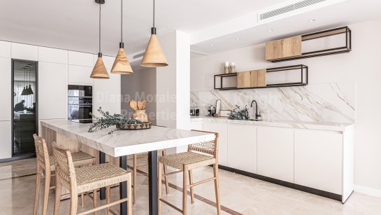 Apartamento en venta en Ventura del Mar, Puerto Banus