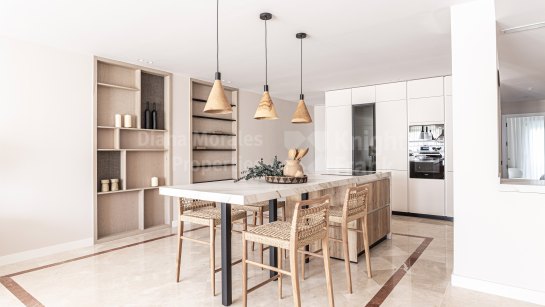 Apartamento en venta en Ventura del Mar, Puerto Banus