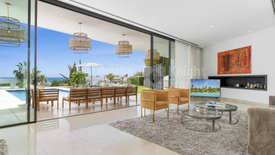 Villa en venta en La Alqueria, Benahavis