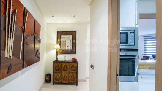 Apartamento en venta en Mansion Club, Marbella Milla de Oro