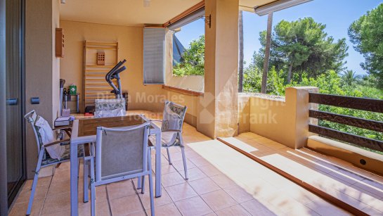 Apartamento en venta en Mansion Club, Marbella Milla de Oro