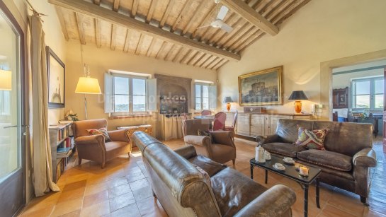 Estate à vendre à Montalcino