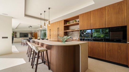 Villa à vendre à Hacienda las Chapas, Marbella Est