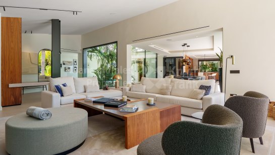Villa à vendre à Hacienda las Chapas, Marbella Est