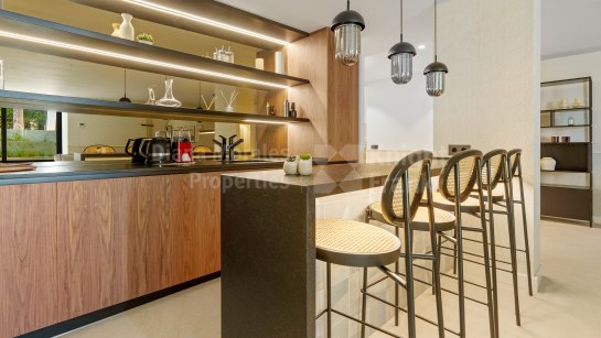 Villa à vendre à Hacienda las Chapas, Marbella Est