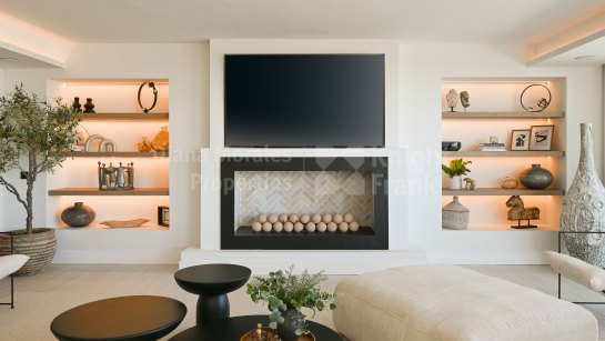 Villa en venta en Las Brisas, Nueva Andalucia