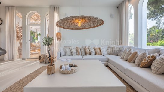 Villa en venta en Atalaya de Rio Verde, Nueva Andalucia
