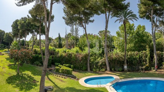 Villa en venta en Atalaya de Rio Verde, Nueva Andalucia