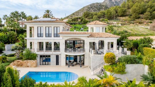 Villa for sale in Sierra Blanca, Marbella Golden Mile