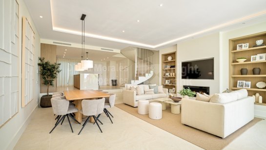 Triplex for sale in La Quinta, Benahavis