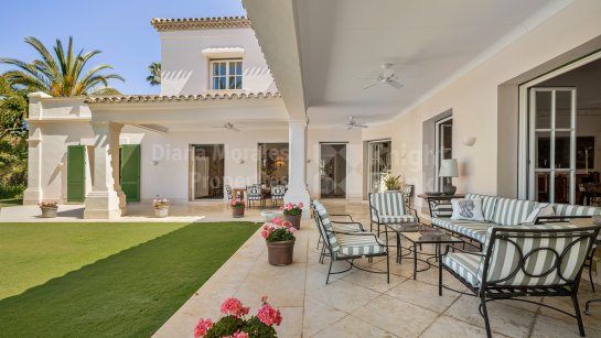 Villa for sale in Los Monteros, Marbella East